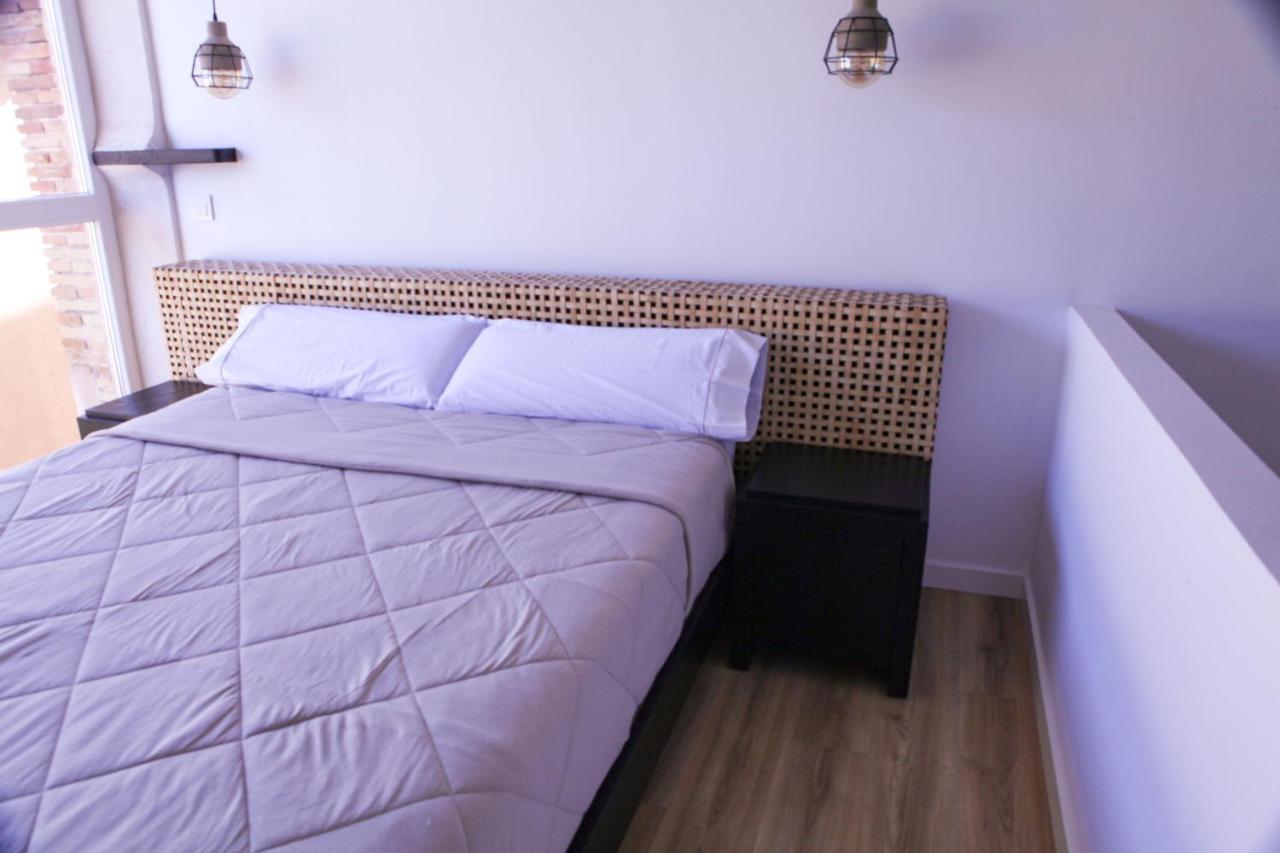 Bocairenthomes, En Pleno Centro De Bocairent, Con Pequena Piscina Y Parking Privado Bocairent